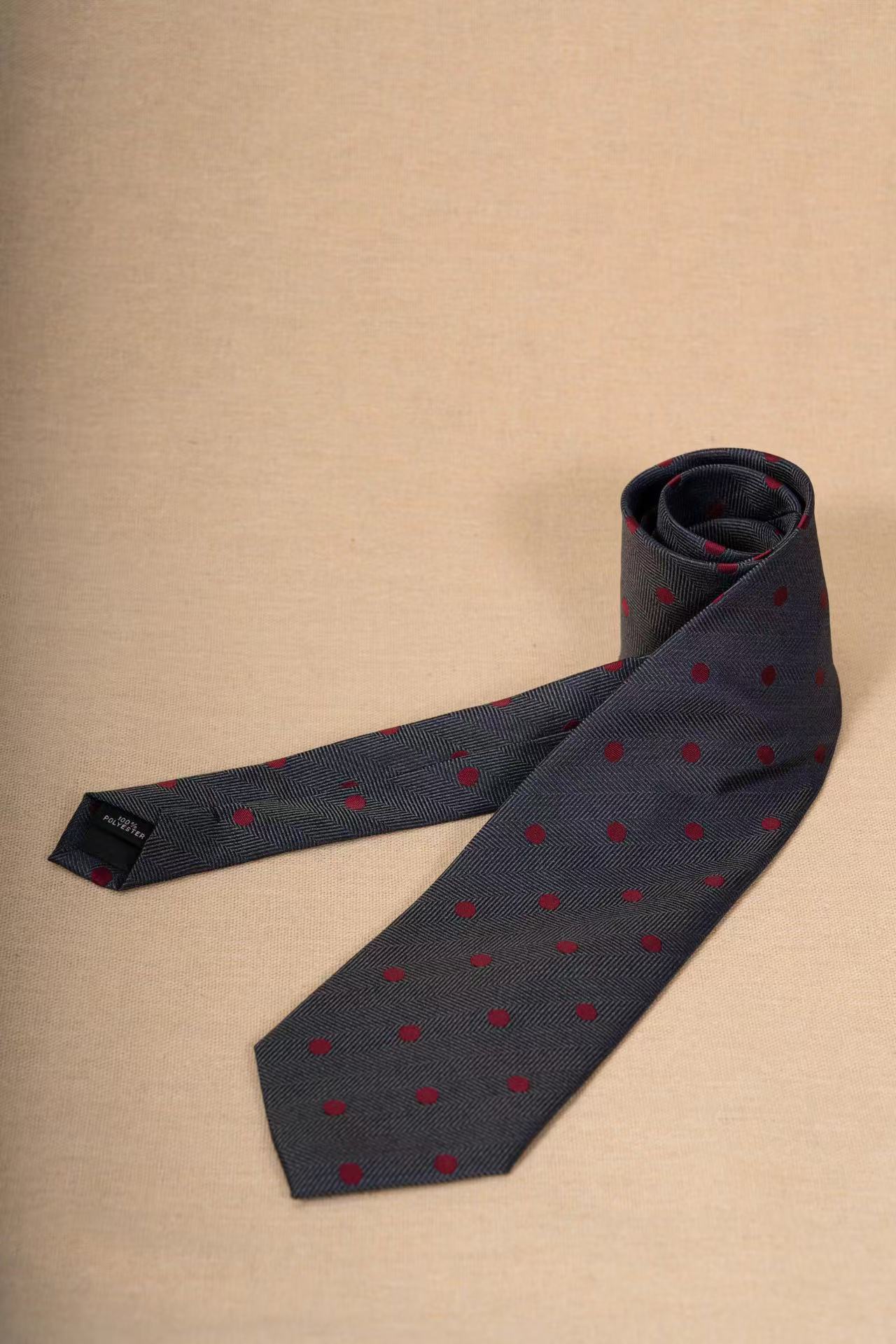 Products: LD-A91 Necktie / Polka dots / Business / Wedding / Versatile