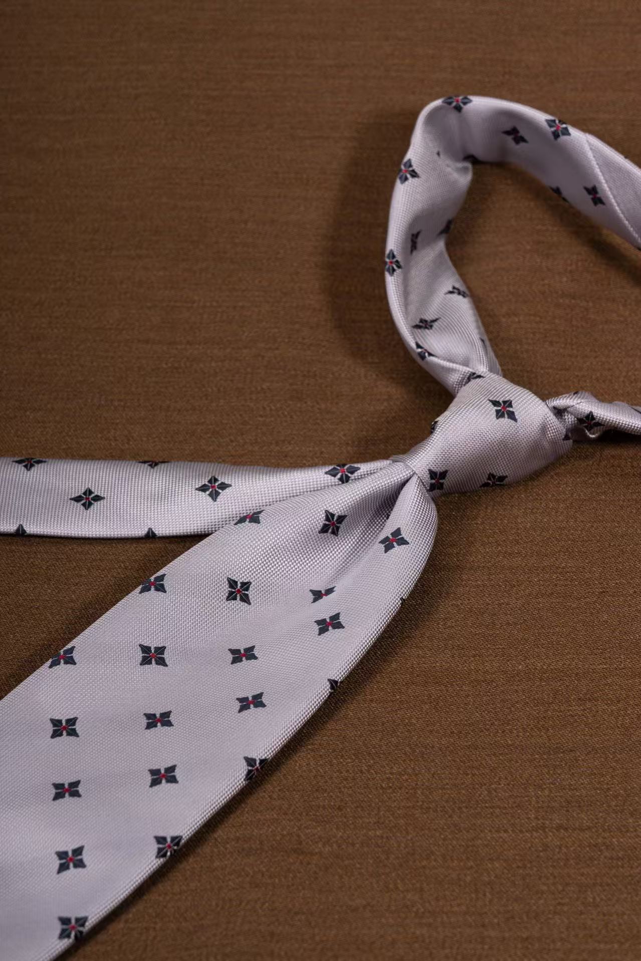 Products: LD-A271 Necktie / Polka dots / Business / Wedding / Versatile